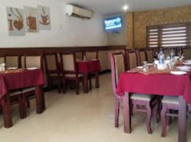 Kottaram Hotels Ottaplam, hotel v destinaci Palakkad