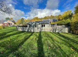 Daisy Cabin