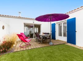 Villa Le Clos des Lavandes - Saint-Georges-d'Ol&eacute;ron - class&eacute;e 4 &eacute;toiles, hotel con campo de golf en Saint-Georges-dʼOl&eacute;ron