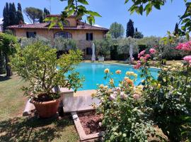 VILLA GIOTTO Florence, будинок для відпустки у місті Pozzolatico