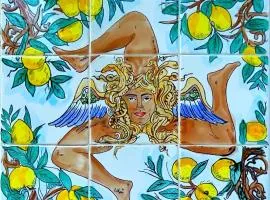 La Trinacria mare