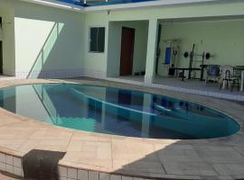 Linda casa pertinho da Lagoa: Iguaba Grande'de bir otel