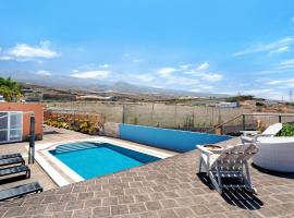 Finca La Calabacera Roja, hotel with pools in Santa Cruz de Tenerife