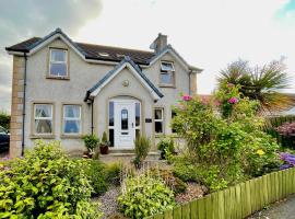 Mount Edwards Hill Guest Accommodation, bed & breakfast a Cushendall