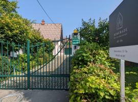 HoMEMADE Bed and breakfast, B&B in Ljubljana