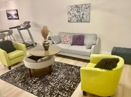 Cozy vacation home! Full House