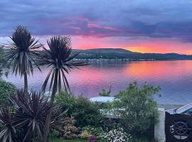 Bayside - Breathtaking views of the Clyde, beach hotel in Rothesay