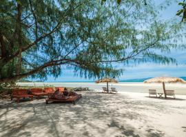 All At Sea Beach Resort, hotel cerca de Jungle Experience, Baan Tai, Baan Tai
