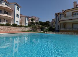 Apartamento em D'el Rey-Obidos Beach & Surf, khách sạn ở Amoreira
