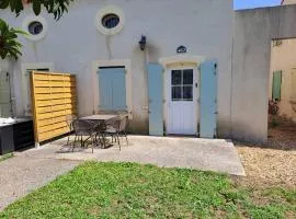 Agréable Villa en petite Camargue 35 m2 WIFI