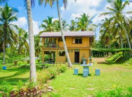 Amandawa Eco, hotel with pools in Gampaha