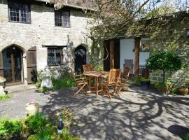 Character 2 double bedroom cottage in Shaftesbury, hotel em Shaftesbury
