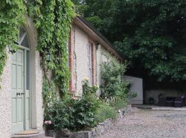 Millvale Cottage, hotel en Cootehill