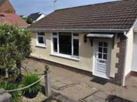 Bungalow a few minutes from the sea., apartmán v destinaci The Mumbles