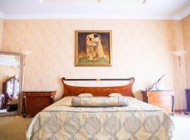 Hotel Madrid, Hotel in Odessa