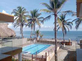 NAHIR apartamento de playa en condominio Palmar del viento, hotel en San Bernardo del Viento