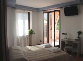 Ai Cantarelli, guest house in Lugagnano