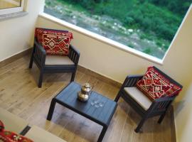 KAZDAL SUİTE, hotel u gradu Of