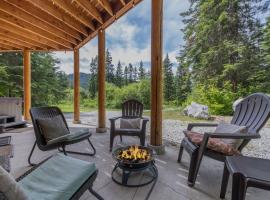 Bearfoot Chalet by NW Comfy Cabins, hotel a Leavenworth