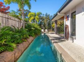 Black Rock Beach House with Pool, vakantiewoning in Pottsville