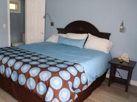 Hitching Post Motel: Cornwall, Kent Falls State Park yakınında bir otel