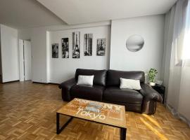 HEADS PROPERTY - Full Appart 72 m2, vacation rental in Levallois-Perret