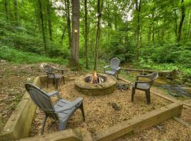 Twin Creek Lodge, cabaña o casa de campo en Ellijay