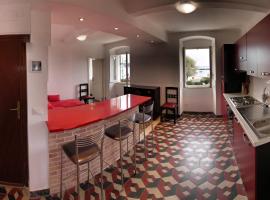 Casa Flora, Hotel in San Terenzo