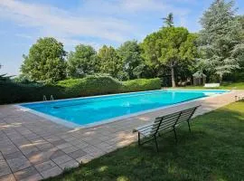 Apartment in Colà near Thermal Park & Lake