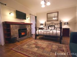 Tudor Cottages, vacation home in Mount Dandenong