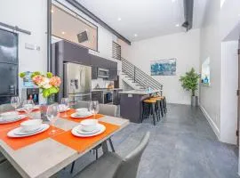 East Downtown Modern Luxury Retreat