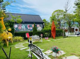 I AM Cottage เฮือนแก้วมณี, resort en Nakhon Pathom