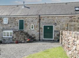 No 1 The Granary, villa in Llangefni