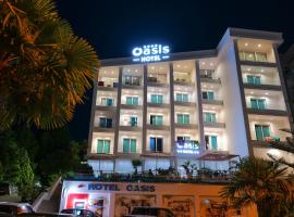 Hotel Oasis, hotel in Sarandë