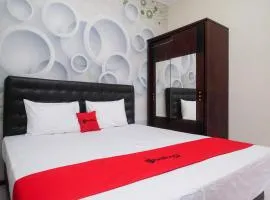 RedDoorz @ Griya Bougenville Magelang