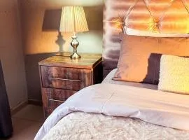 Mjejane Debs guest house