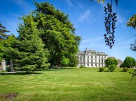 Château Laborde Saint Martin, hotell sihtkohas Candé-sur-Beuvron huviväärsuse The Garden of Métamorphozes lähedal