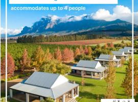 Paddabult Self Catering Cottages, hotel em Paarl