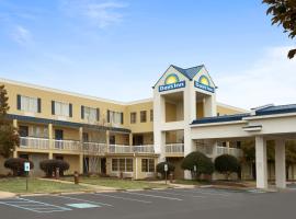 Days Inn by Wyndham Chattanooga/Hamilton Place, hotell i Chattanooga