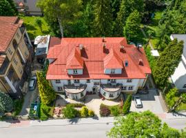 Parkowa Rezydencja Hubal, hotel in Rabka