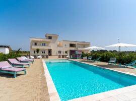 Le scuderie 11, Hotel in Galatone