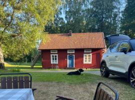 Skagagården, Sjömarken, hotel com estacionamento em Undenäs