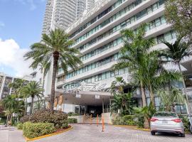 Deluxe Studios and Apartments at the Casablanca, lejlighedshotel i Miami Beach