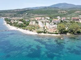 Messinian Seaview Mezonette #Private Beach#Unoblu®