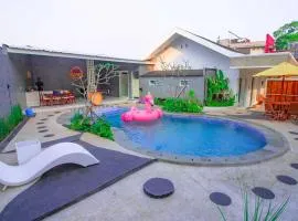 Villa Sunflower Private Pool by Masterpiece Villa