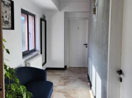 My room accommodation, ξενοδοχείο σε Curtea de Argeş