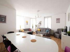 Maison cosy 4 chambres, terrasse, garage privé – apartament w mieście Croix