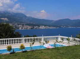 Mountain bay views apartments, holiday rental in Njivice