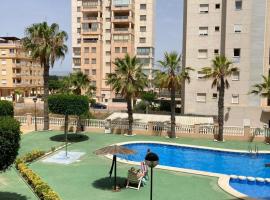 100 Pinada Guardamar, hotel con piscina a Guardamar del Segura