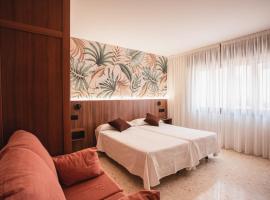 Hotel Xunqueira, hotel v destinaci Portonovo
